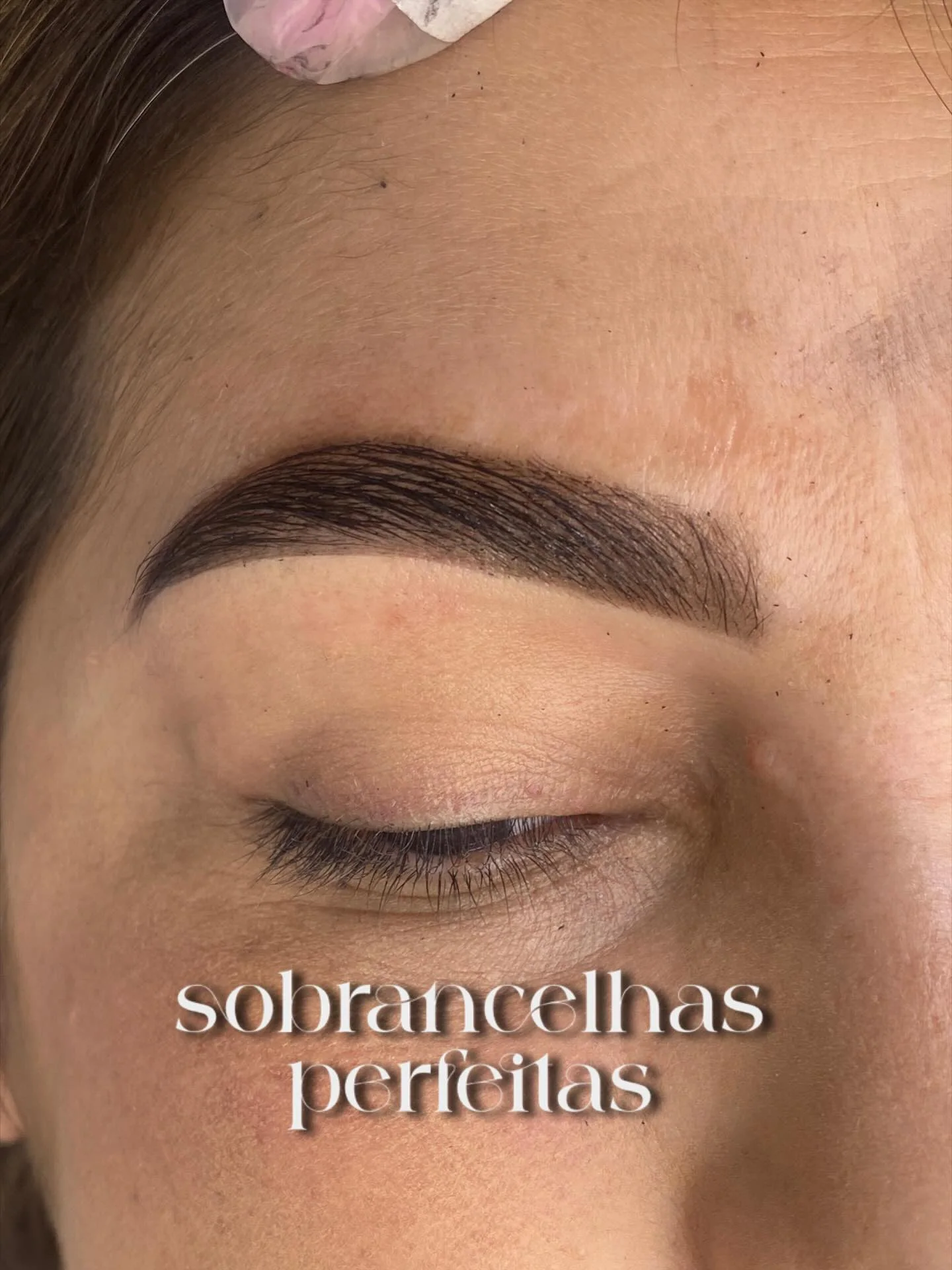 ✨ Design de sobrancelhas com henna